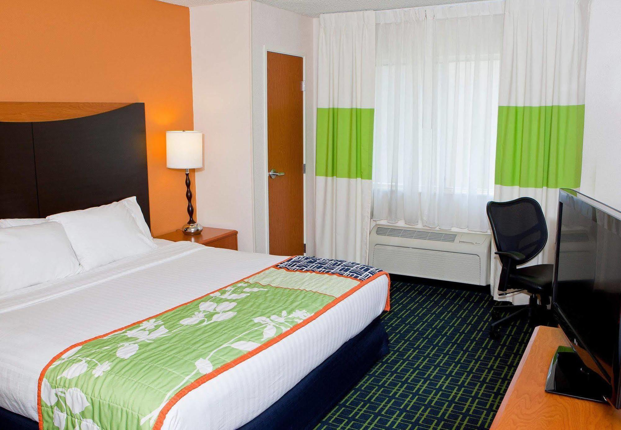 Fairfield Inn By Marriott Forsyth Decatur Room photo